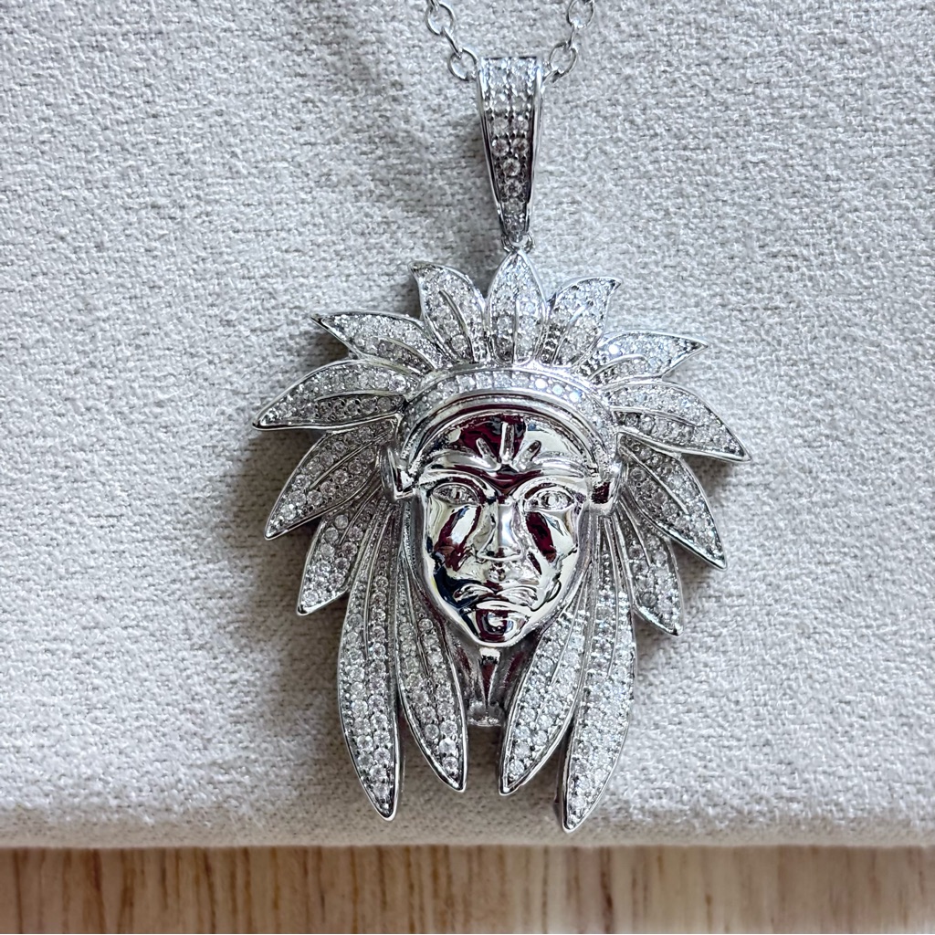 18 925 Silver Moissinite Tribal Pendant Necklace 110$